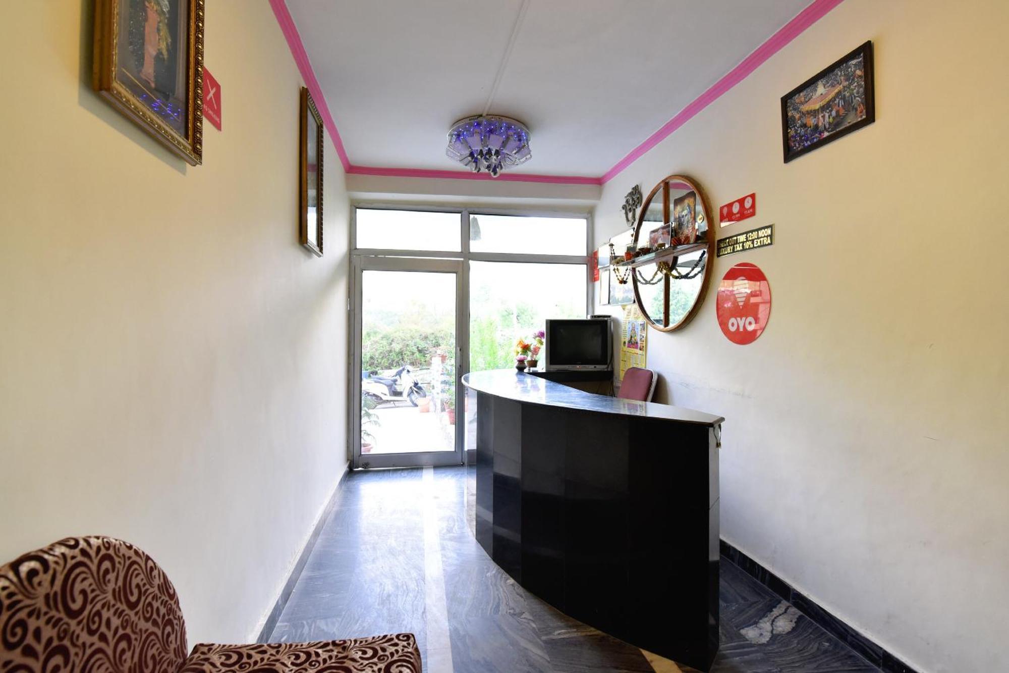 Oyo Hill View Hotell Manāli Eksteriør bilde
