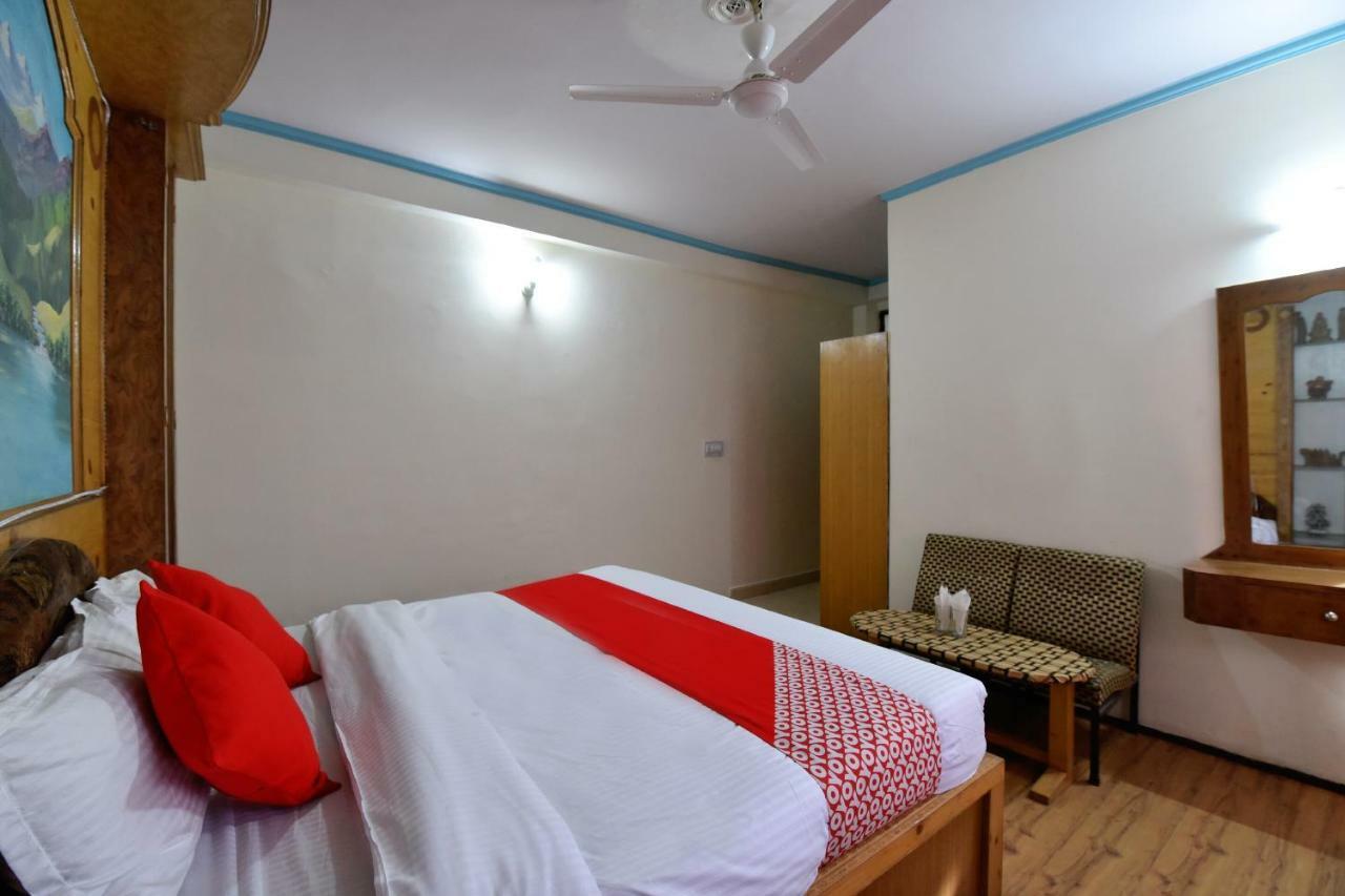 Oyo Hill View Hotell Manāli Eksteriør bilde